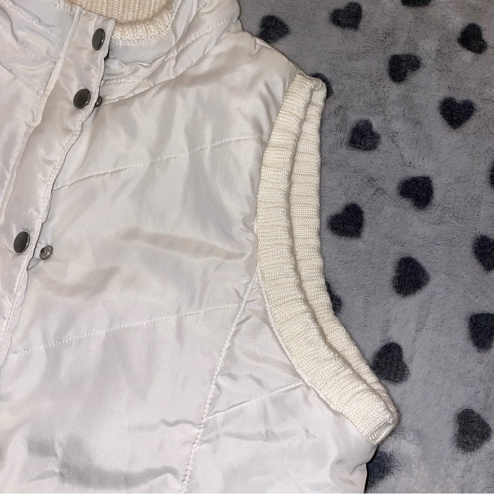 White Vest quilted knit vest Warm Winter - Picture 9 of 12